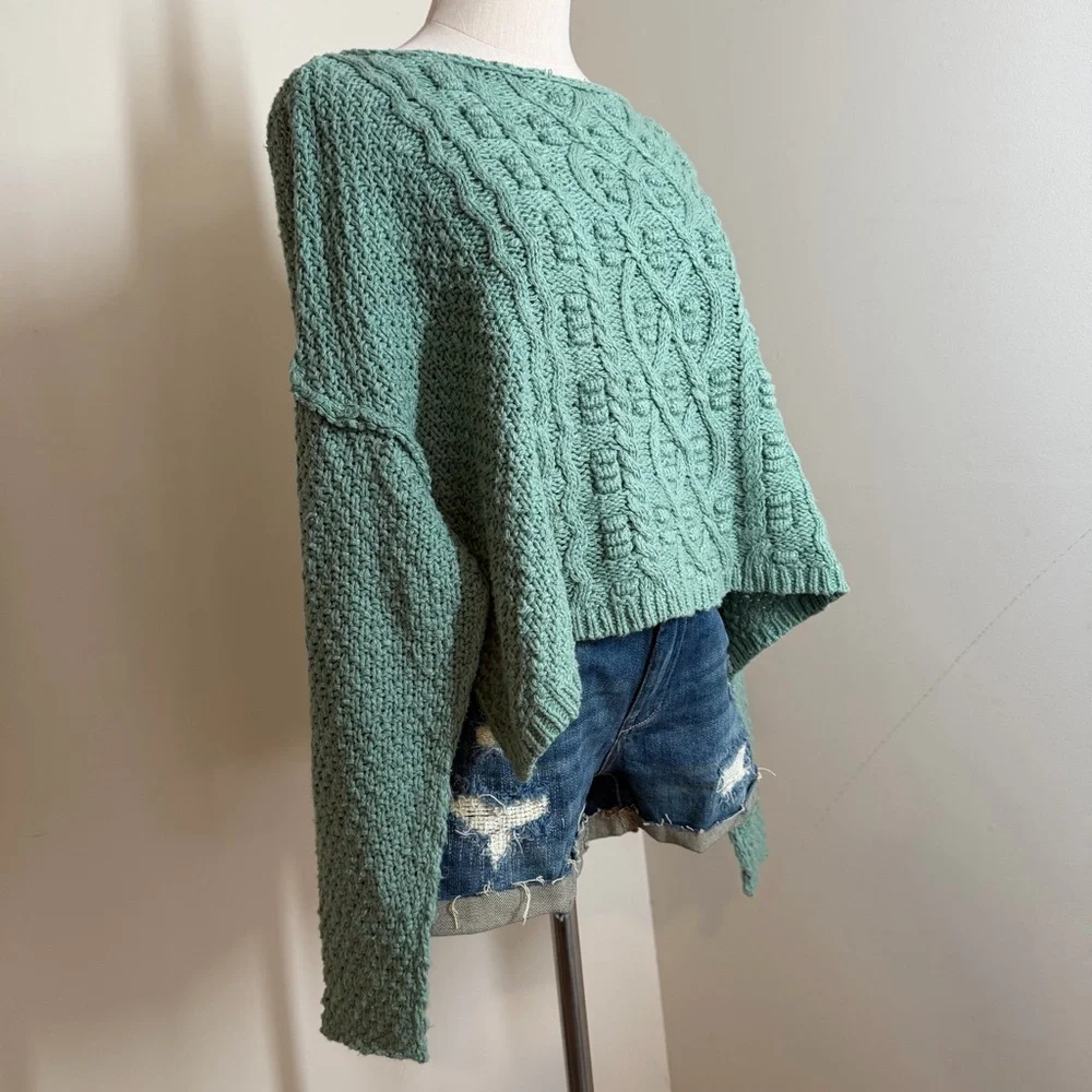NEW! Free People White Spruce Cable Knit-M-Changing Tides Green Pullover Sweater